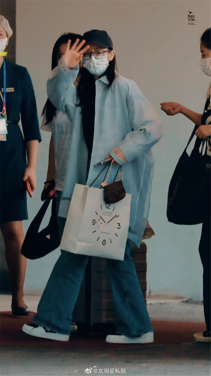 starwalk代购starwalk杨幂密室逃脱迪丽热巴同款板鞋流星鞋小白鞋滑板