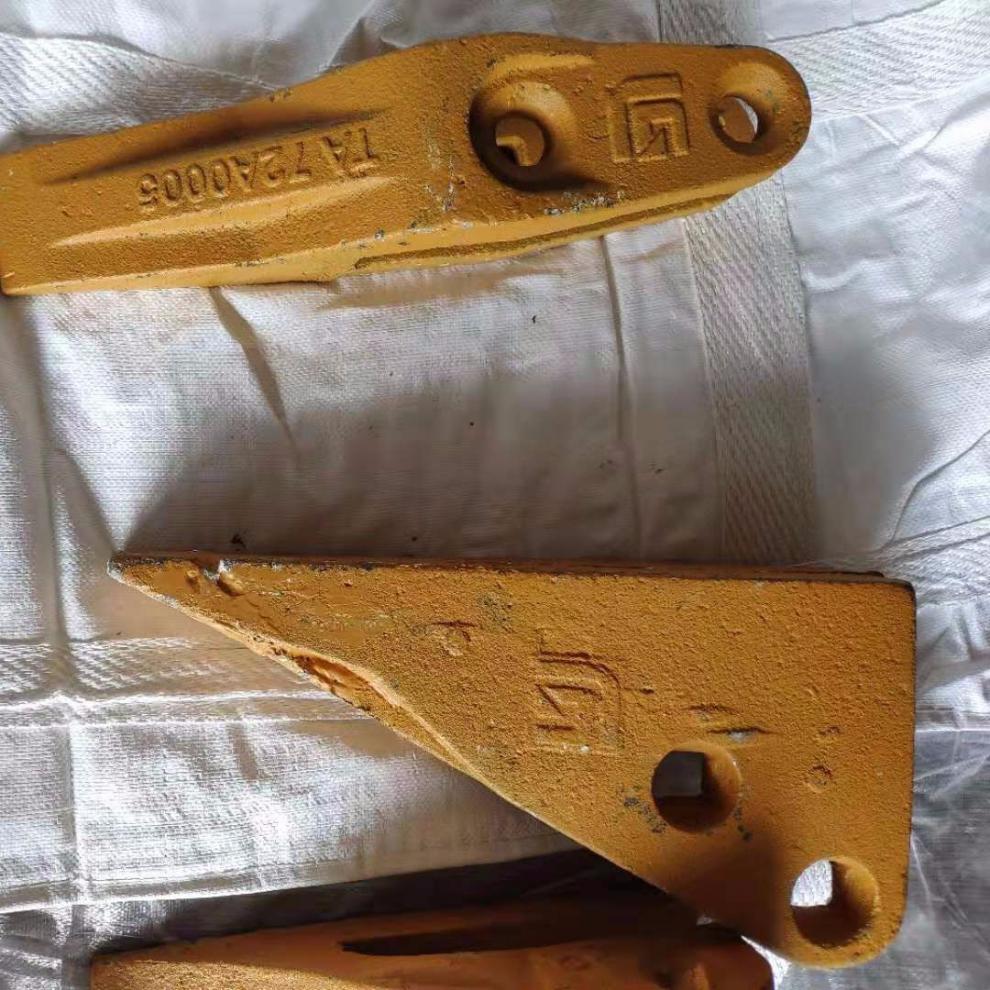 超耐磨柳工装载机50c/855/850h硅锰合金斗齿加厚齿套岩石齿铲齿 耐磨