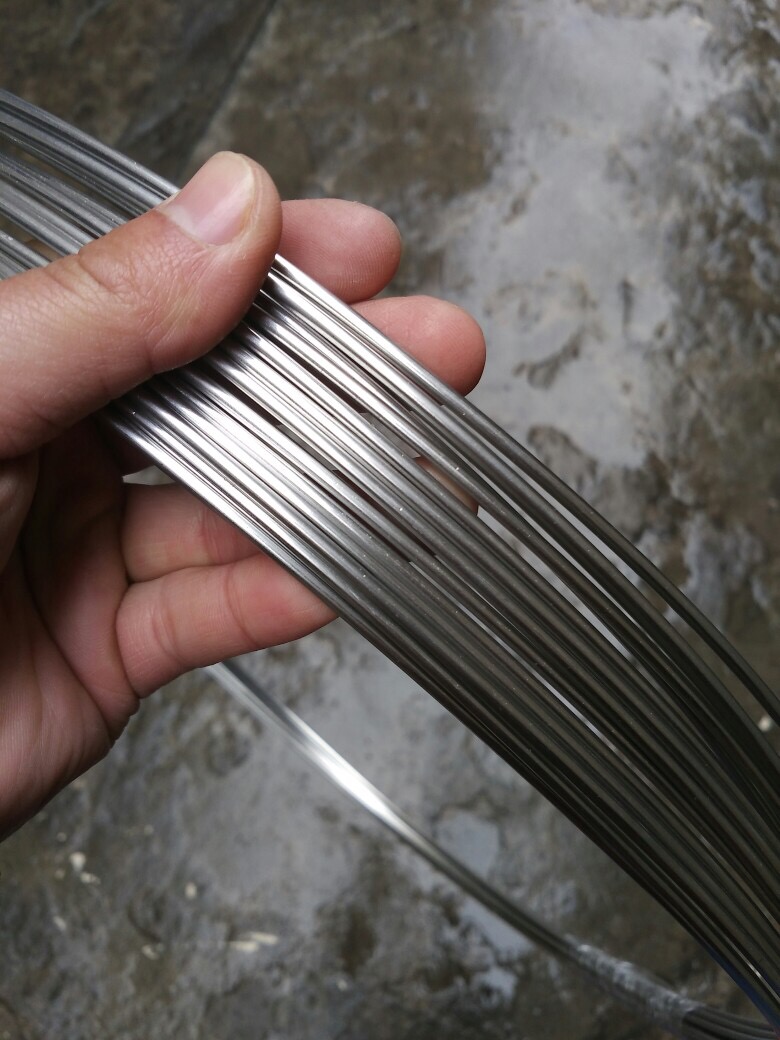 304不锈钢丝直条单根钢丝线2/2.5/3/3.