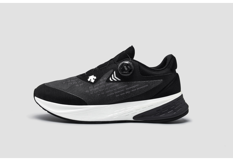 descente迪桑特 enerzite系列 男子跑鞋 d2331rrn23 黑色-bk 42.