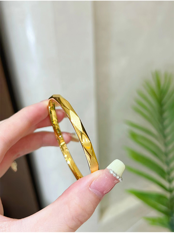 小腰金5d无氢菱形手镯黄金2022新款999足金镯子亮面时尚女简约大方