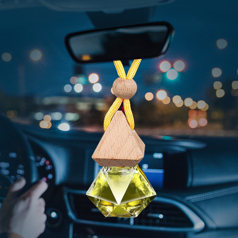 松本岛车载香水挂件汽车香水香薰挂饰车用悬挂式古龙挂件吊坠持久浓香