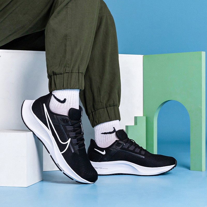 耐克nike air zoom气垫pegasus飞马38男子轻便透气跑步鞋 cw7356-002