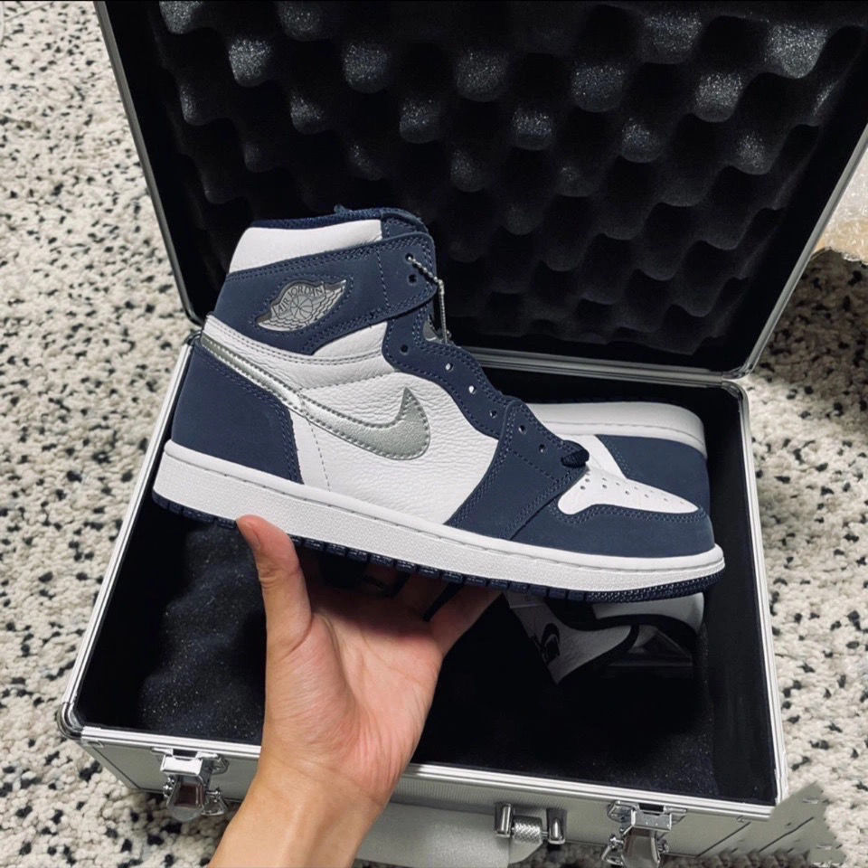 日本东京限定午夜蓝高帮蓝球鞋学生秋冬百搭运动 aj1午夜蓝(纯原版本)