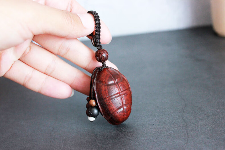 乌龟富甲转运钥匙链挂件 紫檀木手工手机包挂坠饰品 黑檀木富甲天下