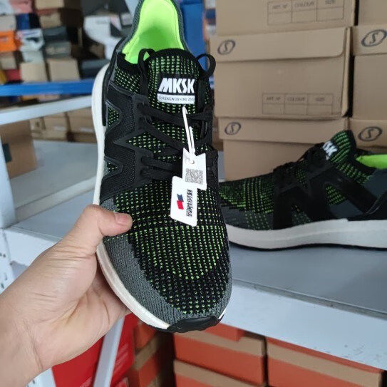 m男士巴斯夫真爆休闲鞋软底减震爆米花跑步鞋时尚运动鞋捡漏了 mksk