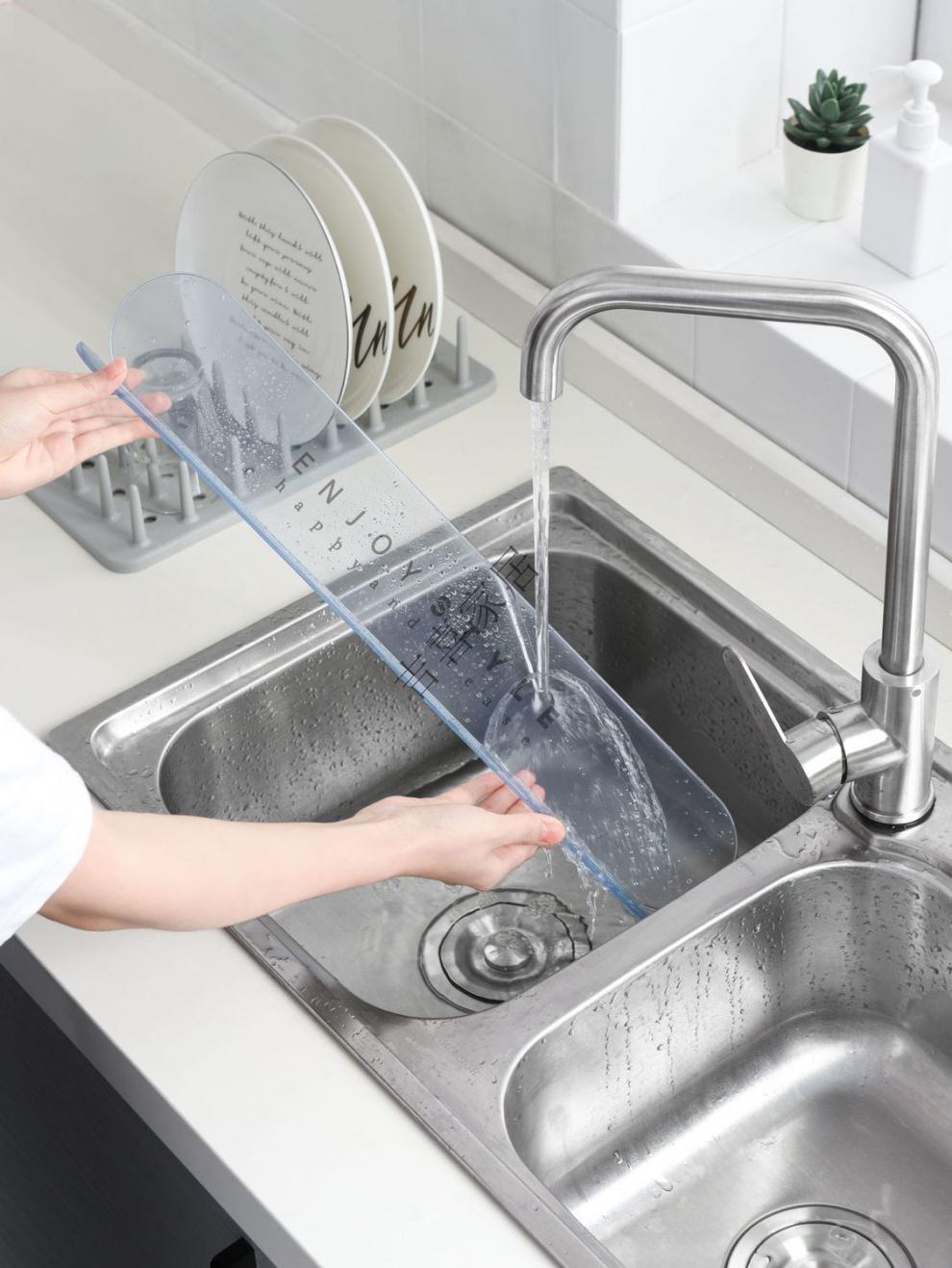 水池防溅水挡板硅胶挡水条水槽灶台防水条浴室洗手洗脸台面隔水条款式