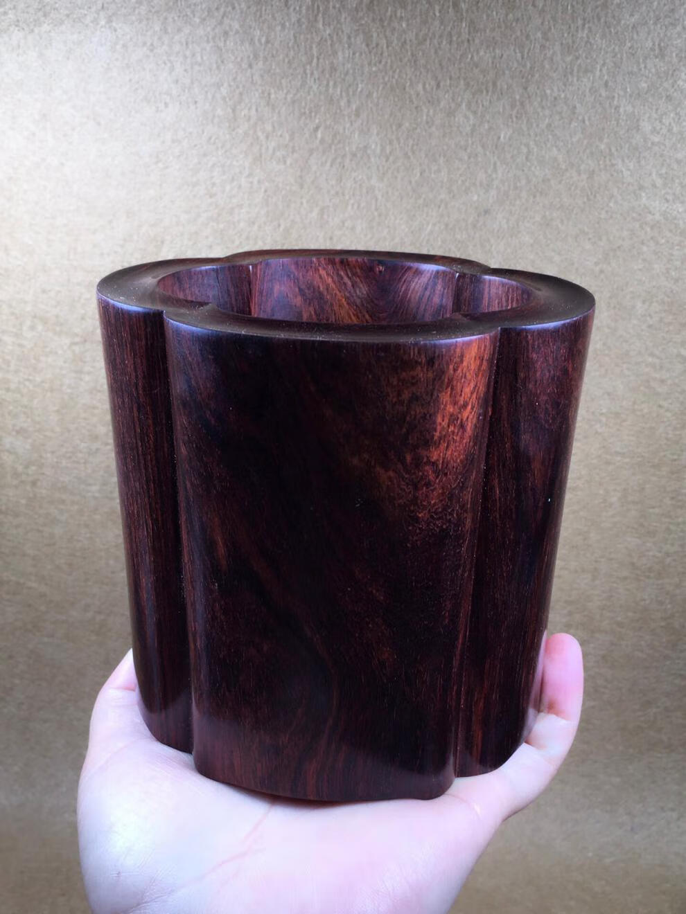 海南黄花梨笔筒正宗老料紫油梨湘工梅花葵口笔筒收藏送礼文房摆件笔筒