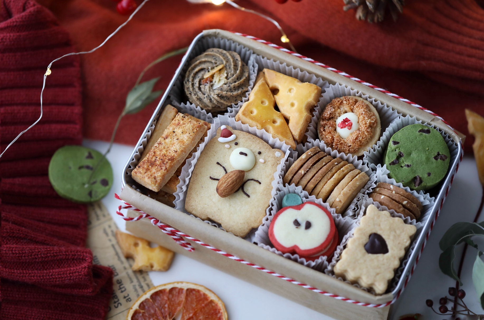 小熊饼干曲奇礼盒铁盒手工高颜值网红零食点心情人节礼物曲奇礼盒