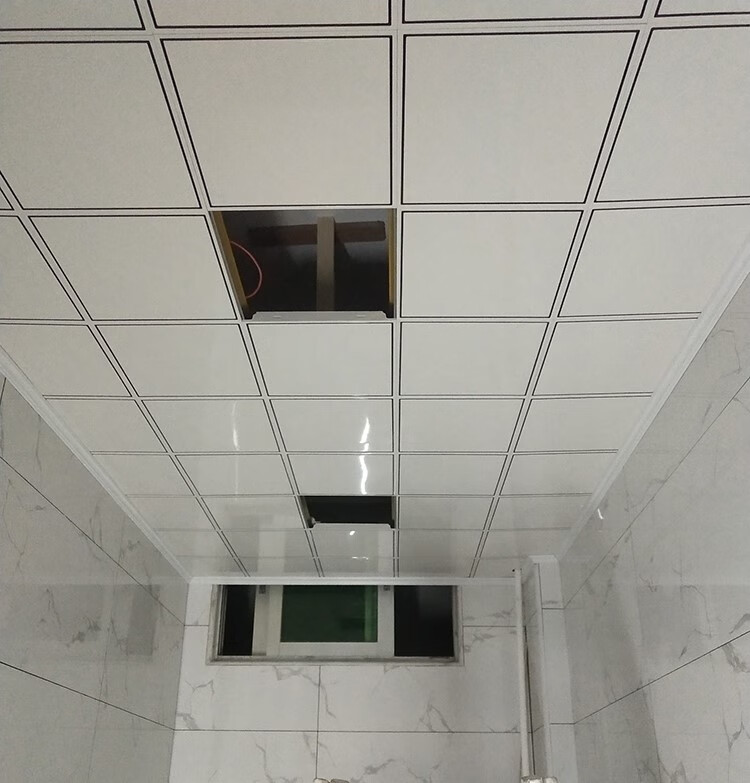 集成吊顶铝扣板300x300大厅房间卫生间抗油污厨房天花板全套材料 金铂