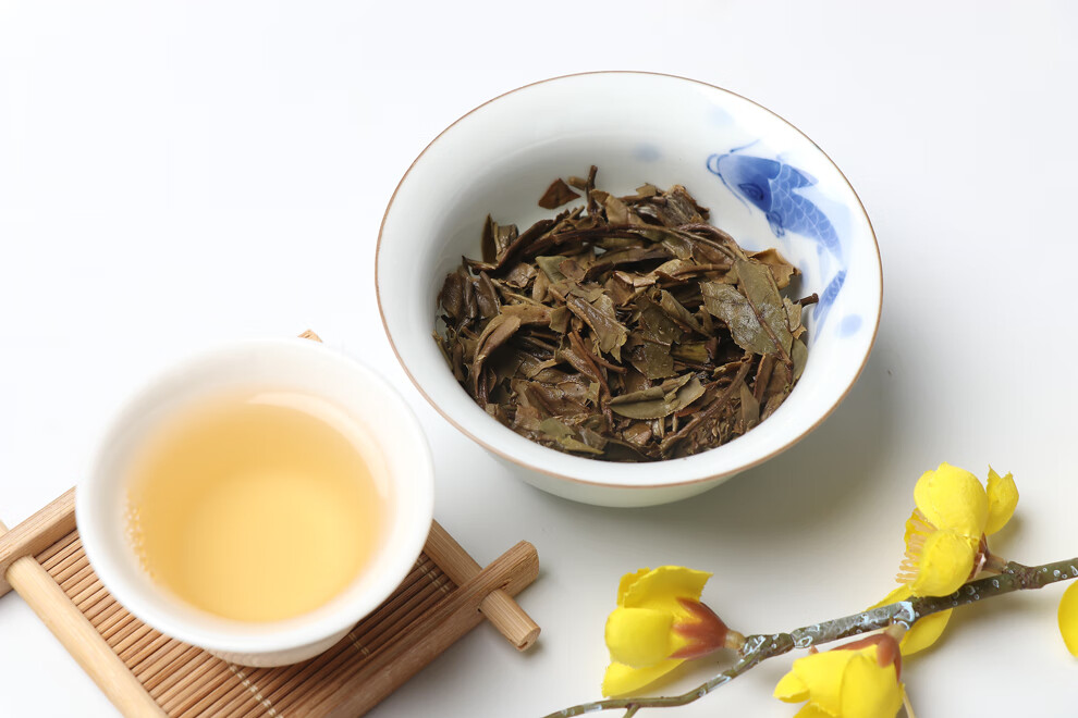 【整箱领券减100元】 6年陈福鼎老白茶白牡丹茶饼 2013年原料陈香白