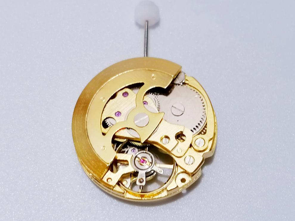 世宜得丹东机芯手表机芯7120上海机芯统机机芯丹东机芯三针全新机芯