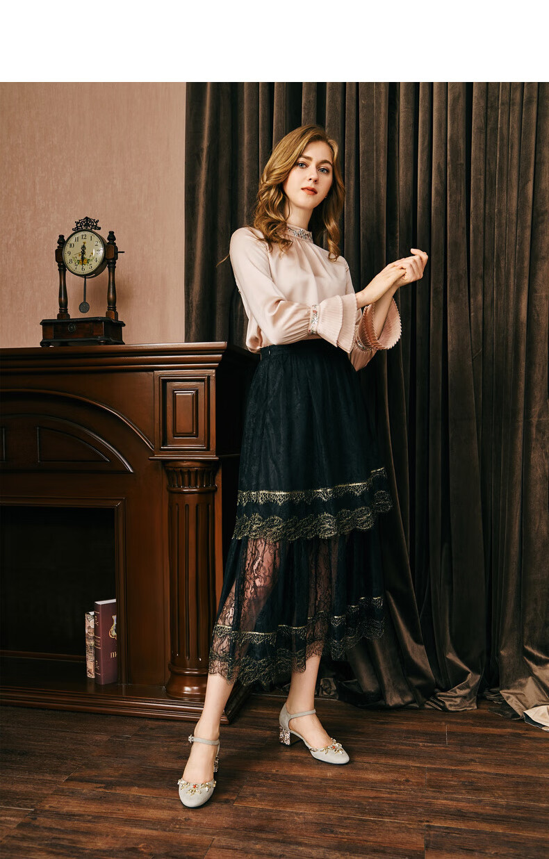 固执新品女装复古文艺绣花绸缎立领上衣衬衫gz19ccs4885香槟色16080as