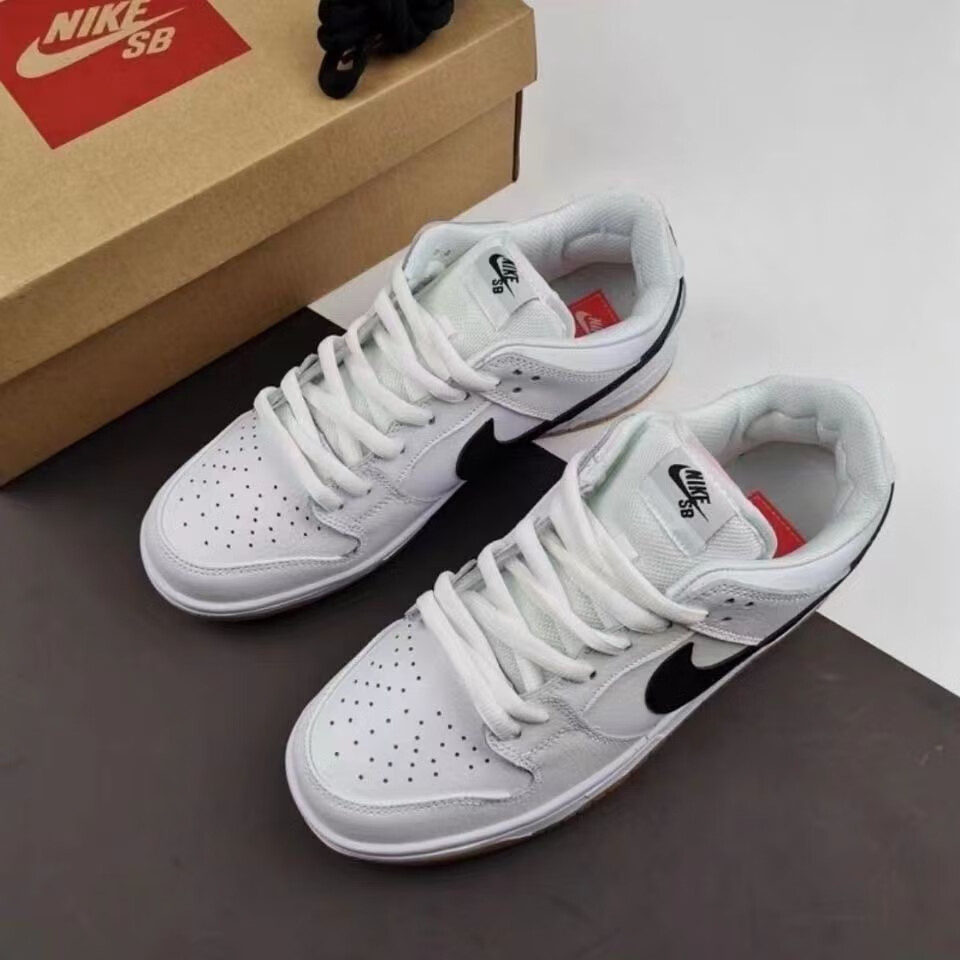 耐克莆田纯原夏季sb dunk白黑生胶经典低帮板鞋ins情侣学生高街百搭