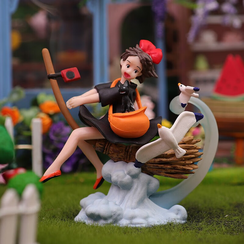 千与千寻手办摆件动漫桌面二次元可爱治愈龙猫哈尔的移动城堡模型