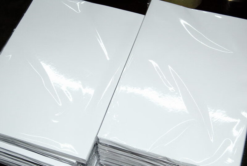 激光铜版纸a4a3双面打印照片157g300克名片高光面铜板纸彩激相纸厂家