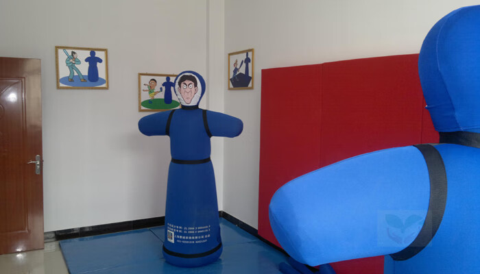 心理宣泄室发泄墙心理解压墙100cm100cm3cm