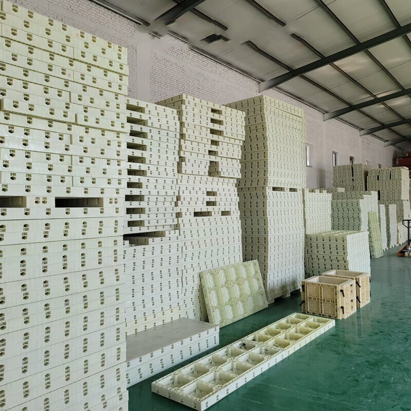 郝鹤纳 流水沟防撞墙挡土墙现浇塑钢模板管廊框架格梁建筑塑钢塑料