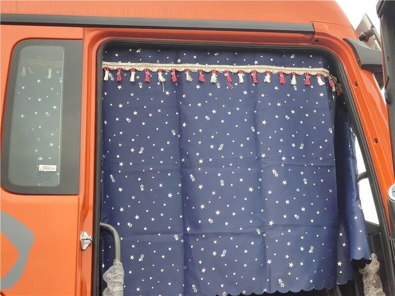 适用于乘龙h5货车用品大全四季窗帘遮阳帘加厚驾驶室卧铺布帘隔热 汕