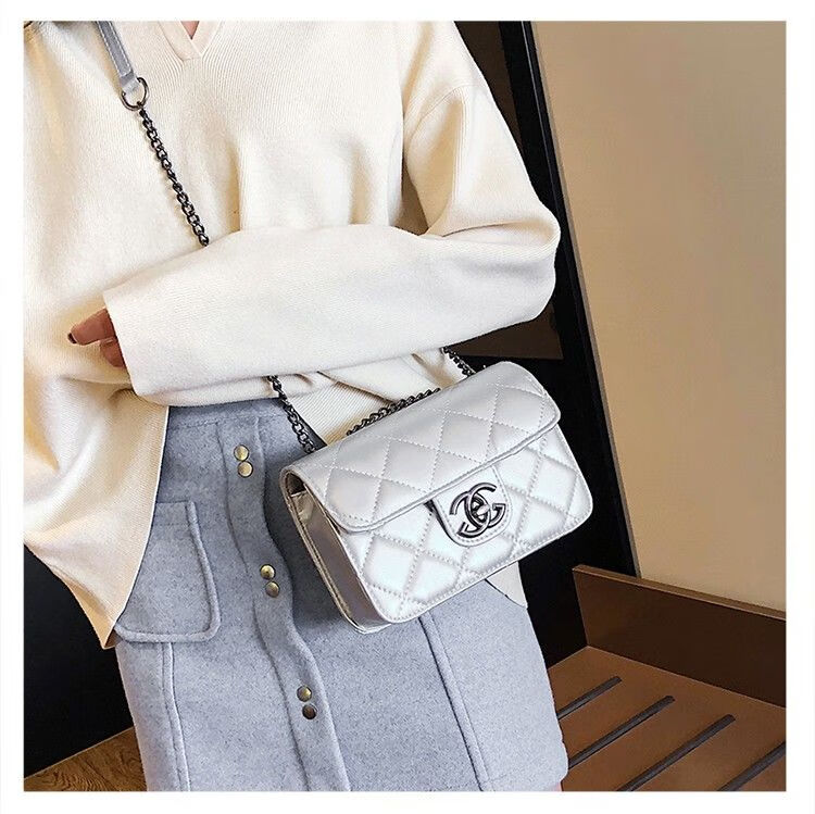 夏天单肩包女学生韩版百搭网红时尚菱格斜挎包潮链条包可爱小方包