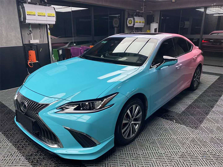 白渐变黑红粉彩绘贴纸保时捷粉猪全车膜车贴膜整车定制汽车改色膜