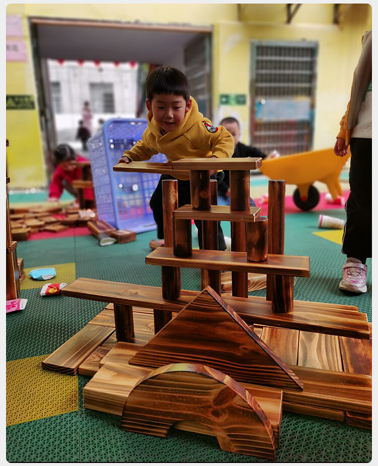 幼儿园超大型户外碳化大积木原木炭烧儿童建构区材料搭建实木玩具1633