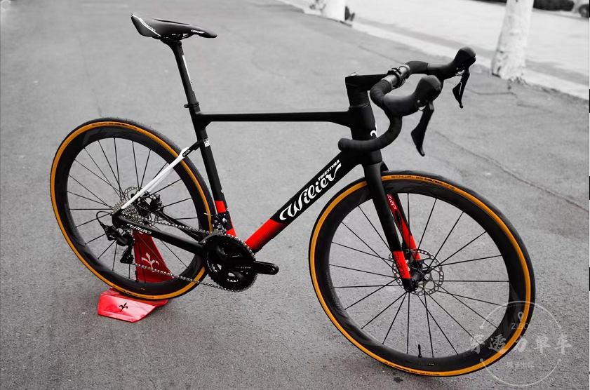 2022新款gravel公路车2022款意大利威廉garda碳纤维碟刹公路车舒适