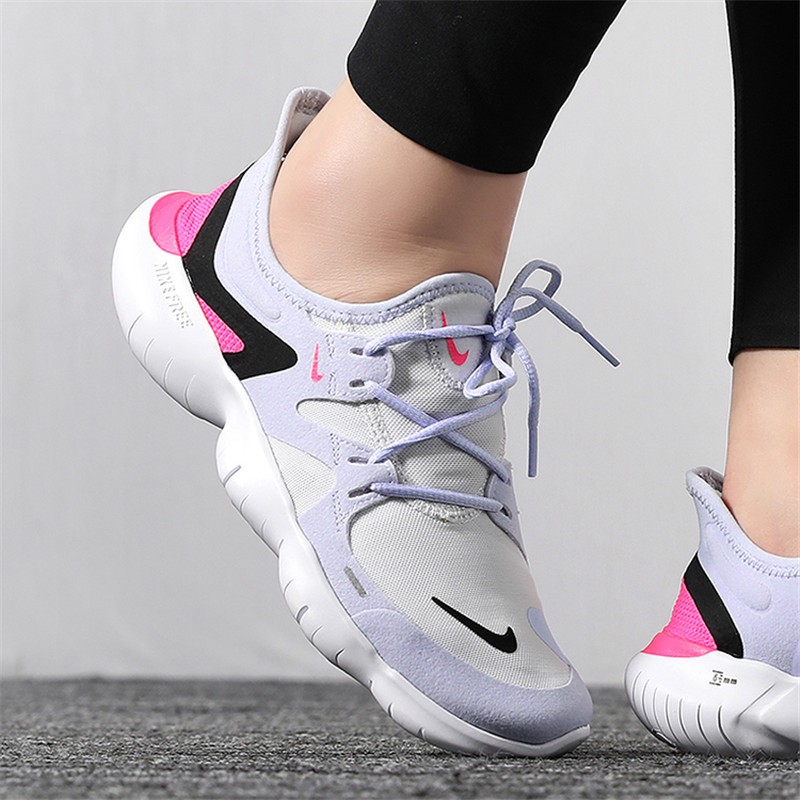 nike耐克女鞋新款free50赤足舒适透气运动鞋休闲轻便缓震时尚跑步鞋aq