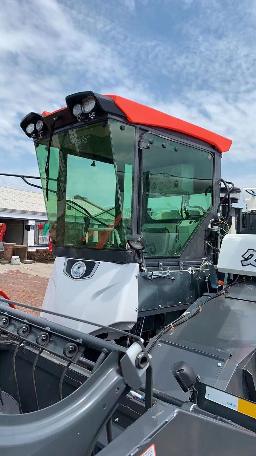 久保田688 988 沃得锐龙福田洋马星光收割机配件驾驶室带高配空调