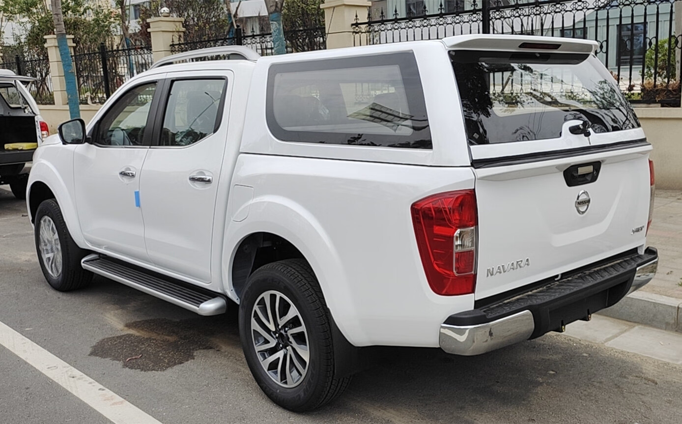 皮卡后盖高盖全冲压后箱盖东风锐骐6带灯后备箱盖 纳瓦拉原厂全封闭