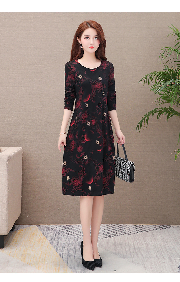 中年人中年妇女妈妈装贵夫人连衣裙阔太太2019新款秋季大码女装宽松