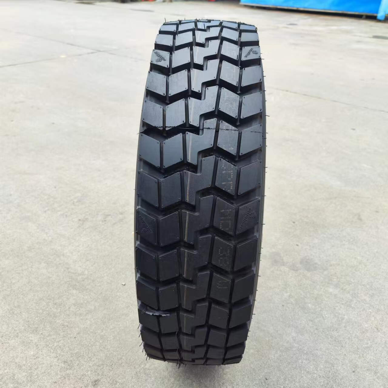 5 公交校车轮胎 245/70r19.5花纹976【图片 价格 品牌 报价】-京东