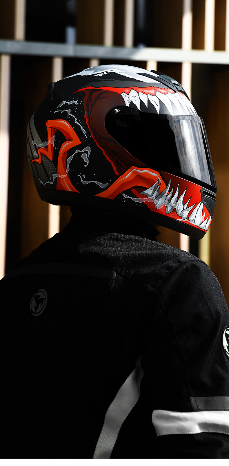 agv毒液头盔2代男摩托车全盔电动机车女四季通用醒狮武士鲨鱼安全帽