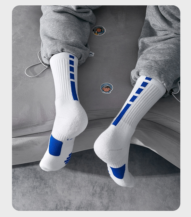 类别:袜子适用人群:男士尺码:均码货号:dhrkjqdf商品毛重:1.