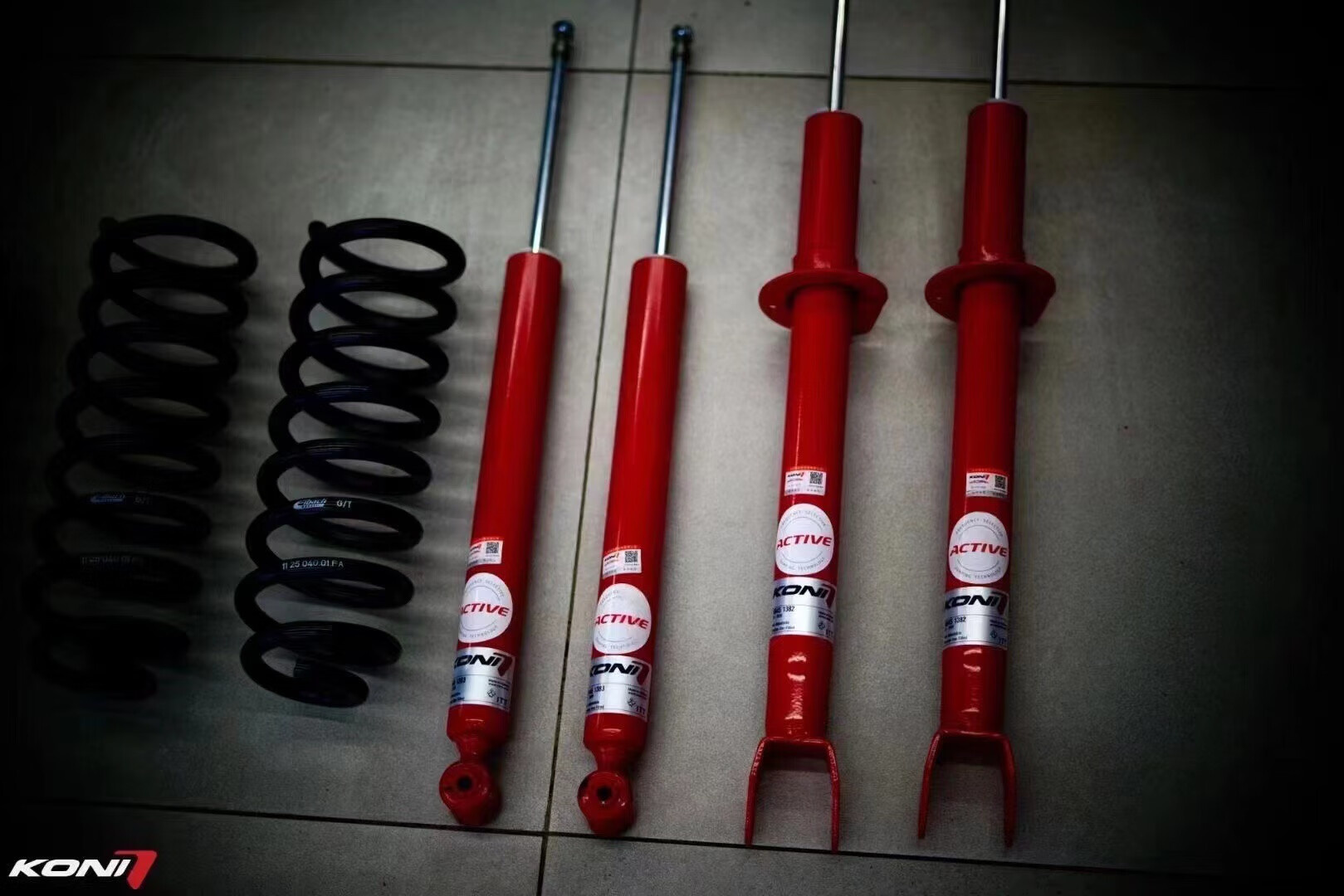 荷兰原装进口koni变色龙绞牙避震减震器fsd适用奔驰宝马大众奥迪s4b9