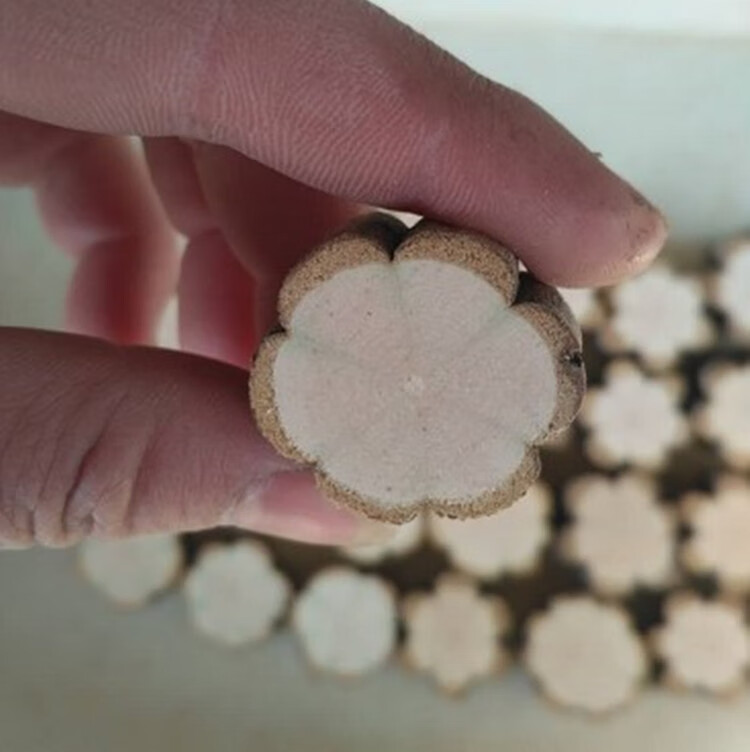 降龙木原木棍五台山六道木原木九道木降龙木佛珠料手把拐杖鞭干雕刻料