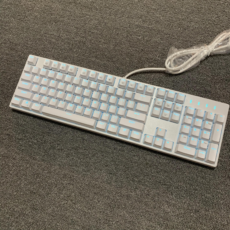 适用库存全新青轴机械键盘k300可换轴热插拔高特混光金属网吧升级c104