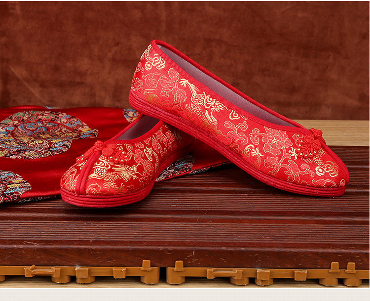 婚礼低跟鞋平底秀禾鞋中式秀禾服绣花鞋中式婚鞋上轿布鞋红色龙凤新娘