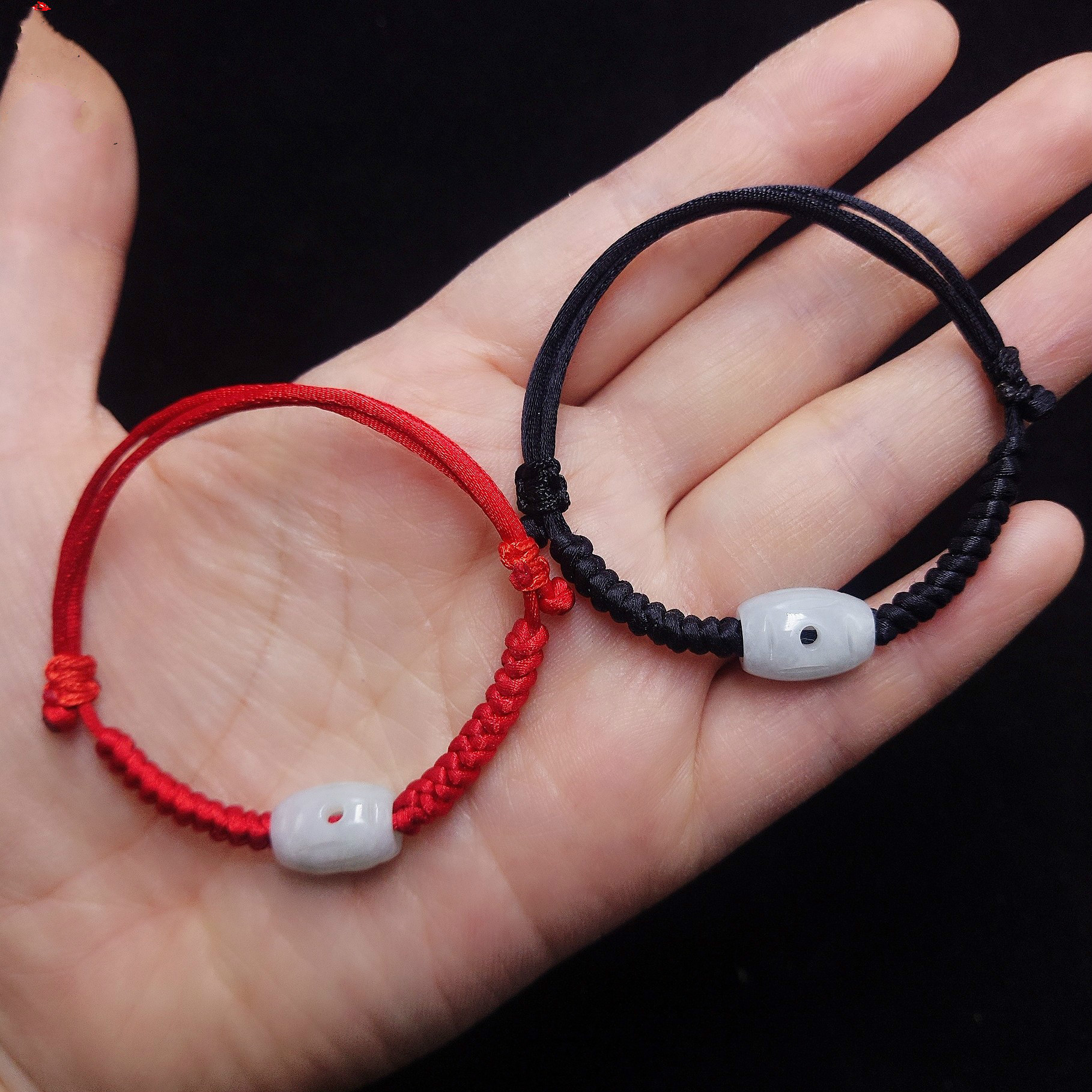 翡翠玉转运珠路路通红绳黑绳手链脚链情侣男女本命年简约红绳翡翠财源
