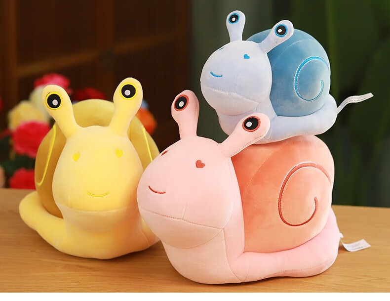 迪士尼小蜗牛公仔可爱毛绒玩具布娃娃宝宝睡觉抱枕女玩抱枕床上陪睡超