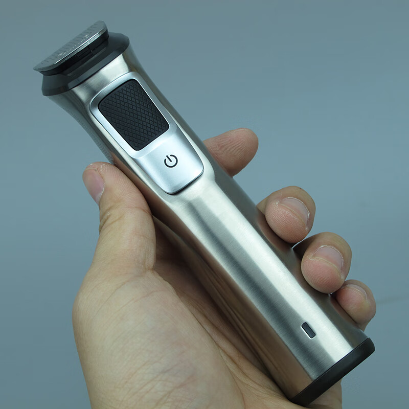 适用飞利浦mg7790 7750 7770充电式理发胡须造型电动修鼻毛推 mg7750