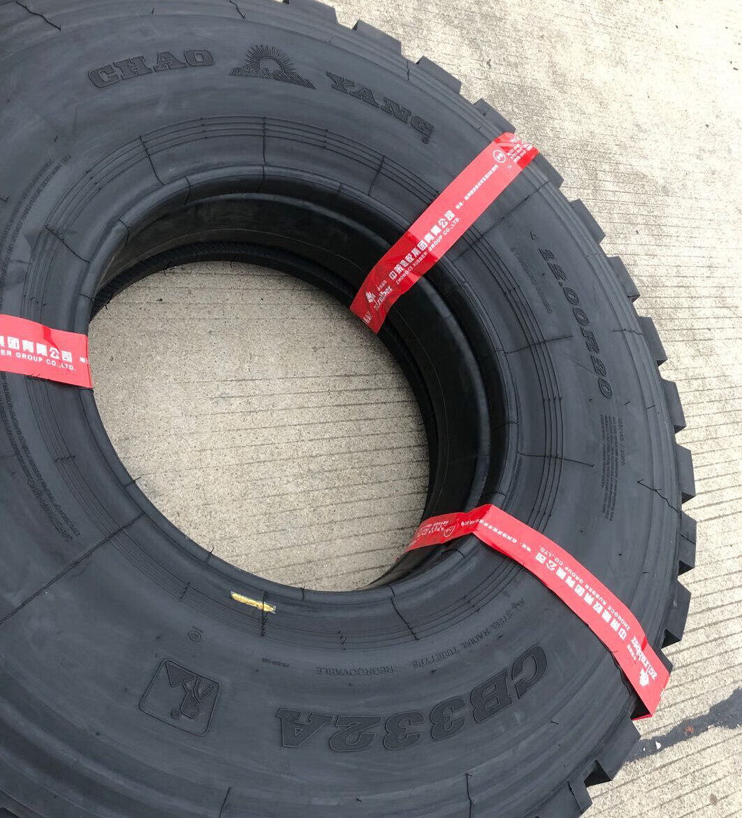 1000 1100r20 1200r20 cb332 卡货车全钢丝矿山轮胎 1200r20 cm929 1