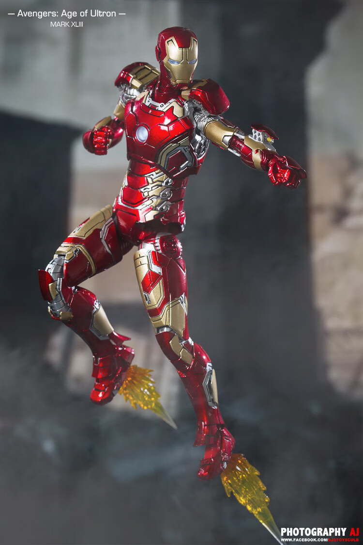 钢铁侠模型1/12超合金属cs mk43 mk42 mk7可动发光兵人模型 comicave