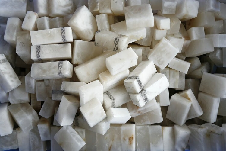 麒柠篆刻石料练习石斤印章瑕疵品练习章料寿山石丹东石青海石印章