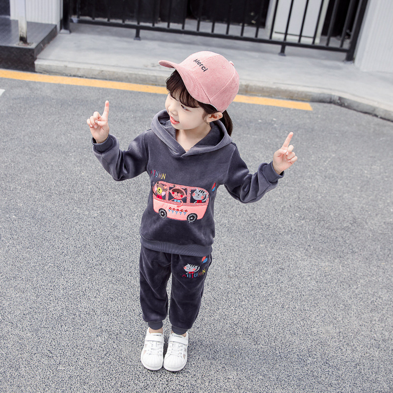 适合秋冬天小孩子穿的1儿童衣服装2至3女孩4小孩子宝宝穿的5岁休闲两