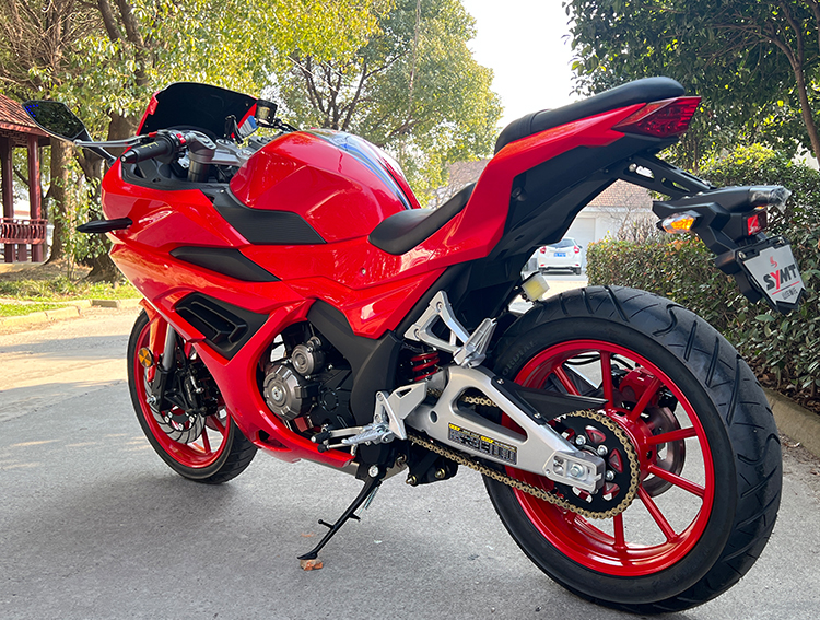 新款魔影s400cc摩托车跑车双缸水冷国四电喷趴赛公路赛机车可上牌