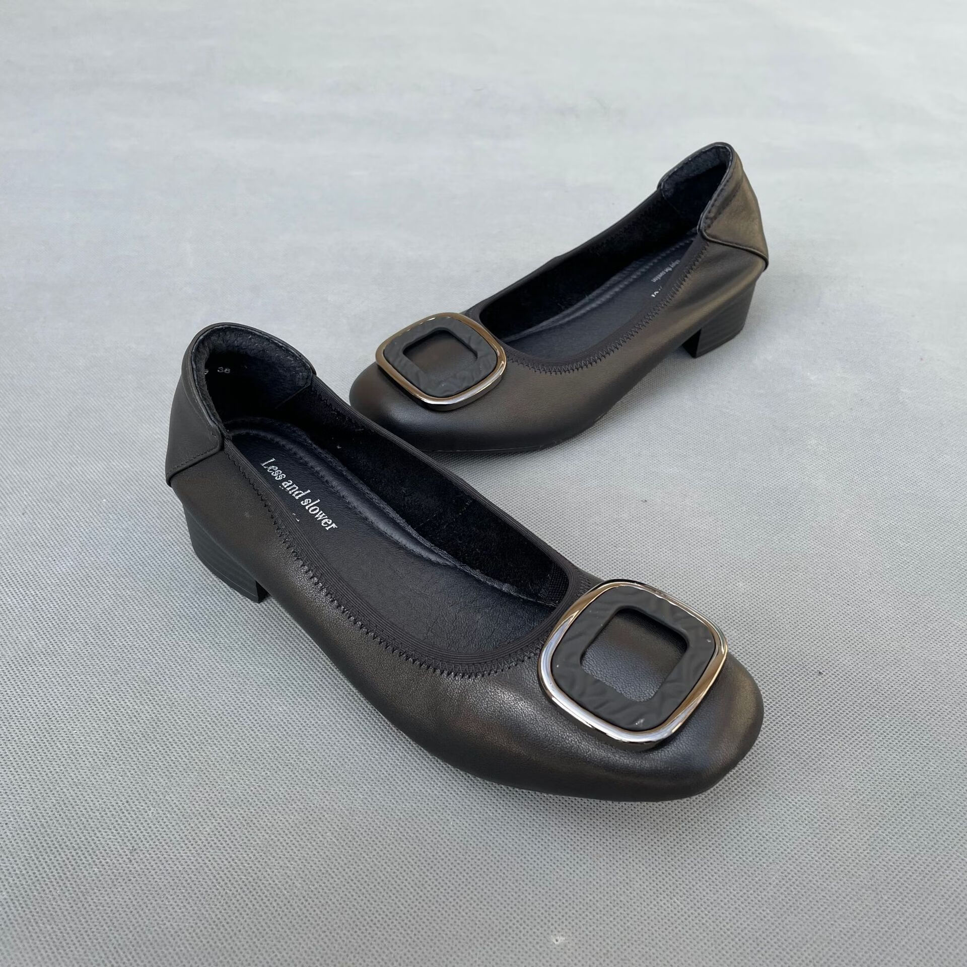 大码女鞋40-43宽胖脚特大低跟牛皮浅口女单鞋四季鞋 好穿 有4243大码