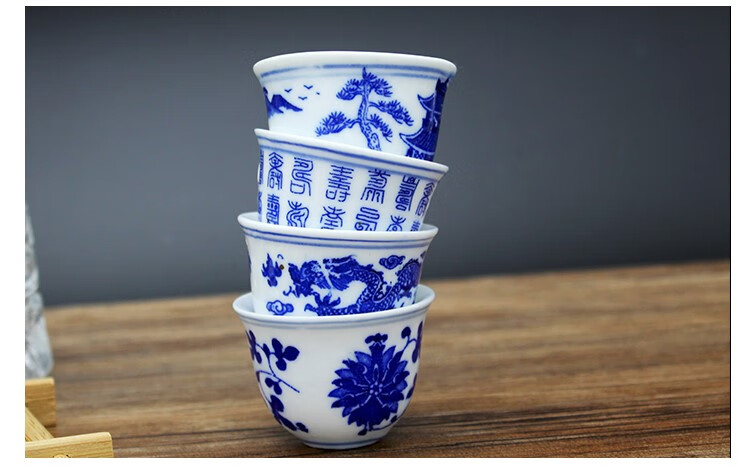 景德镇青花瓷小酒杯中式仿古酒具烈酒盅祭祀小号白酒杯舞蹈道具10个