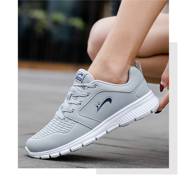 贵人鸟女鞋春秋冬跑步运动鞋女皮面防水休闲旅游户外旅游鞋p75298p