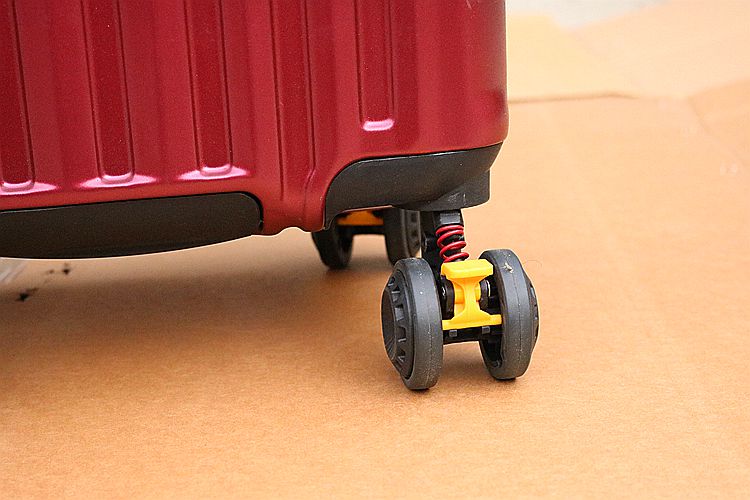 拉杆箱行李箱万向轮配件轮子旅行箱皮箱密码箱包轱辘wd 黑盖减震刹车